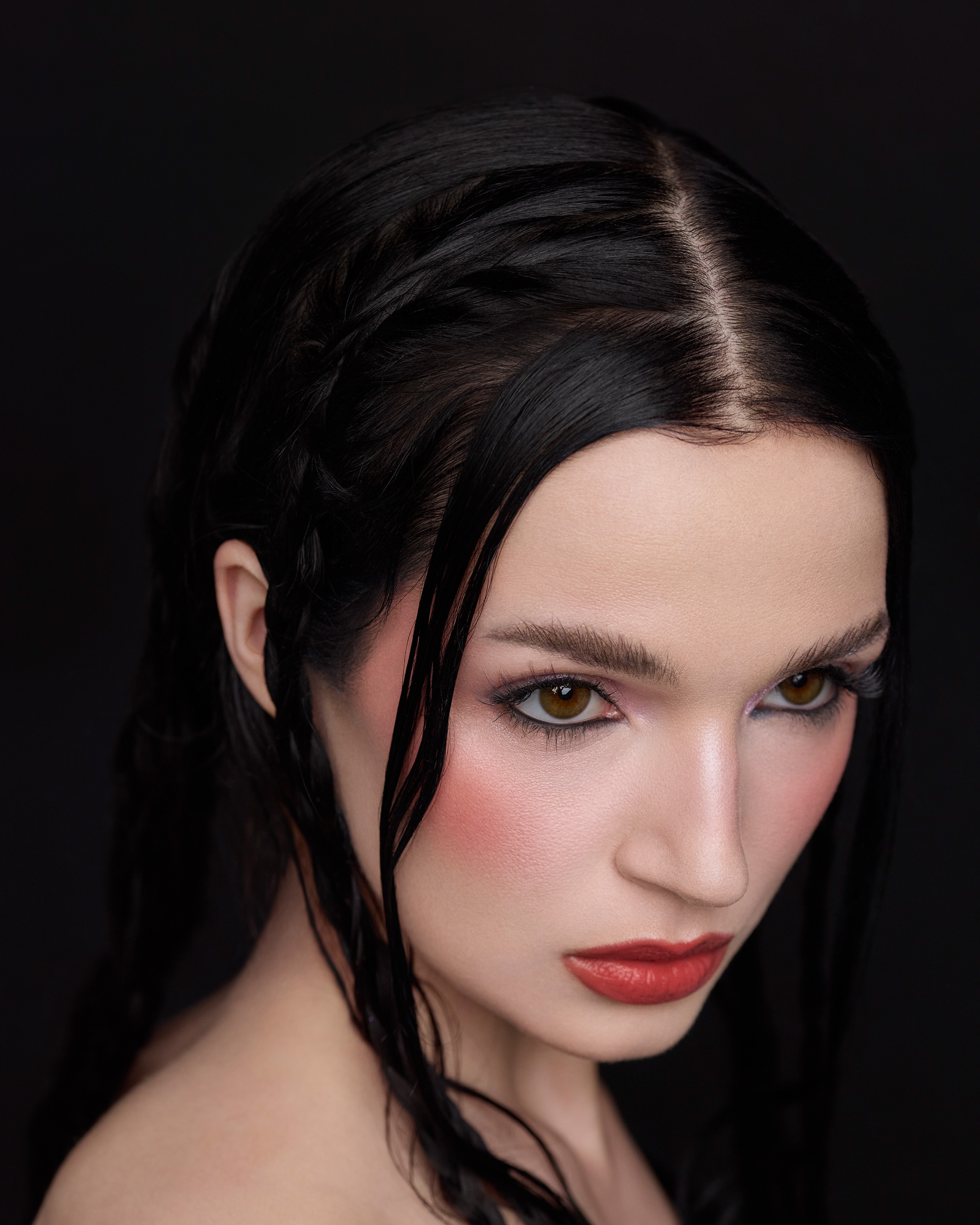 Poppy (2024). Press image