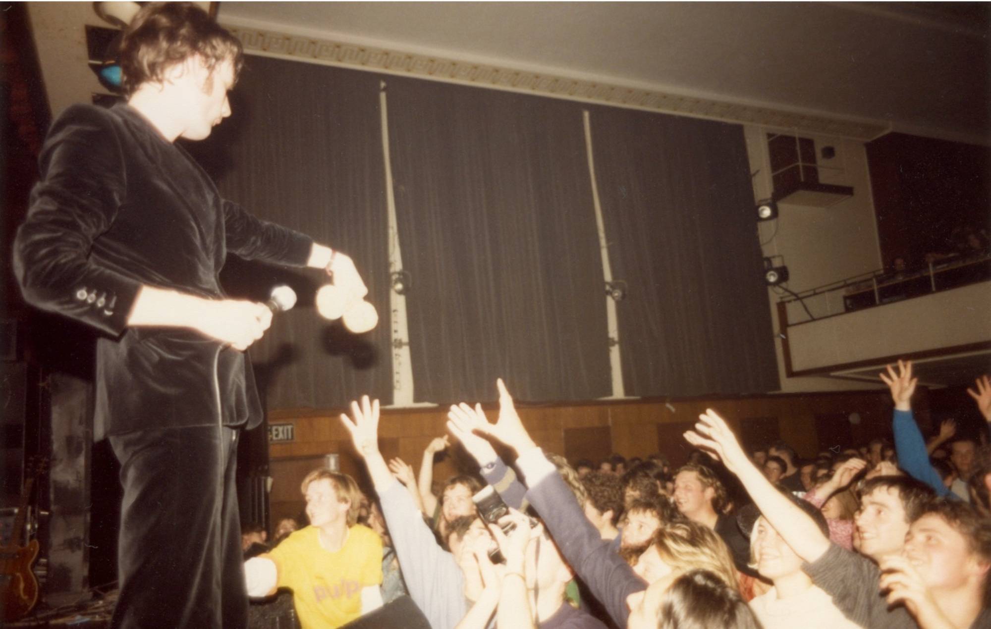Jarvis Cocker performs at London's ULU in October 1992 from 'I'm With Pulp – Are You?' Credit: Mark Webber