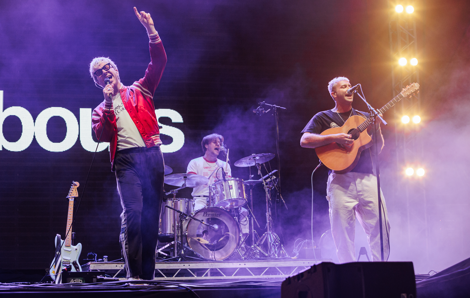 Good Neighbours live at Reading 2024. Credit: Andy Ford for NME